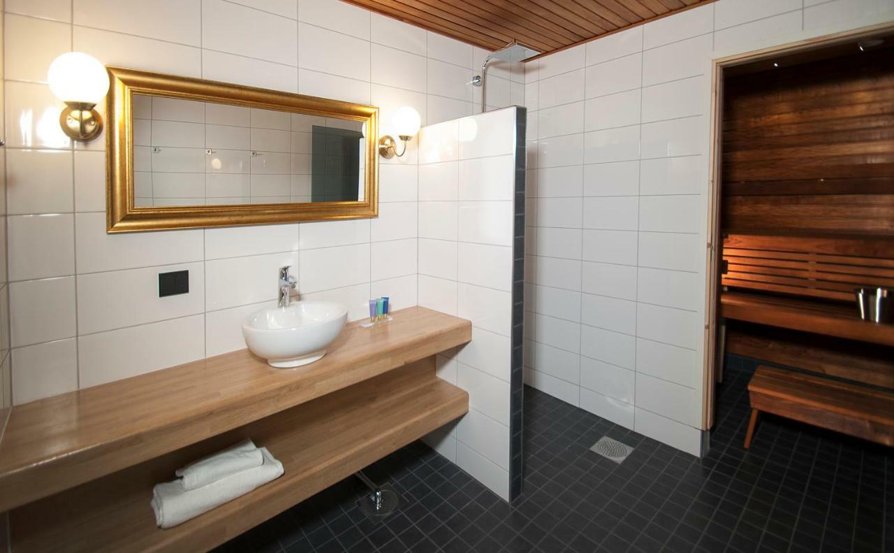Boutique Hotel Mustaparta Tornio Exterior photo